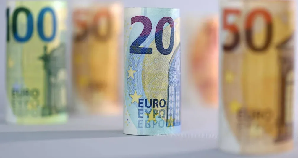 انخفاض عوائد السندات الألمانية مع توجُّه المستثمرين إلى الملاذات الآمنة